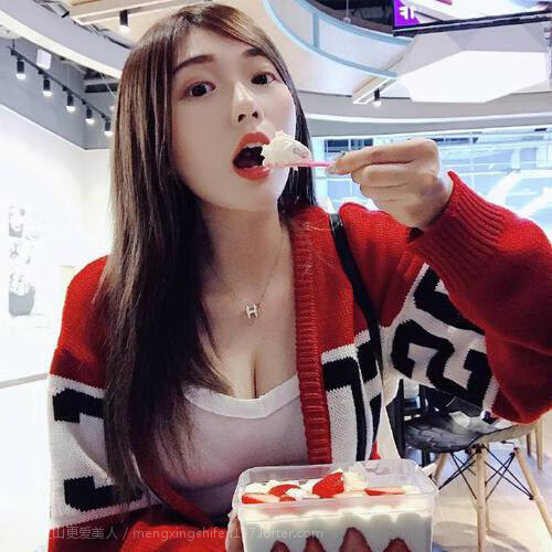 足球多语言解说团队服务外籍观众需求，英文足球解说常用词汇