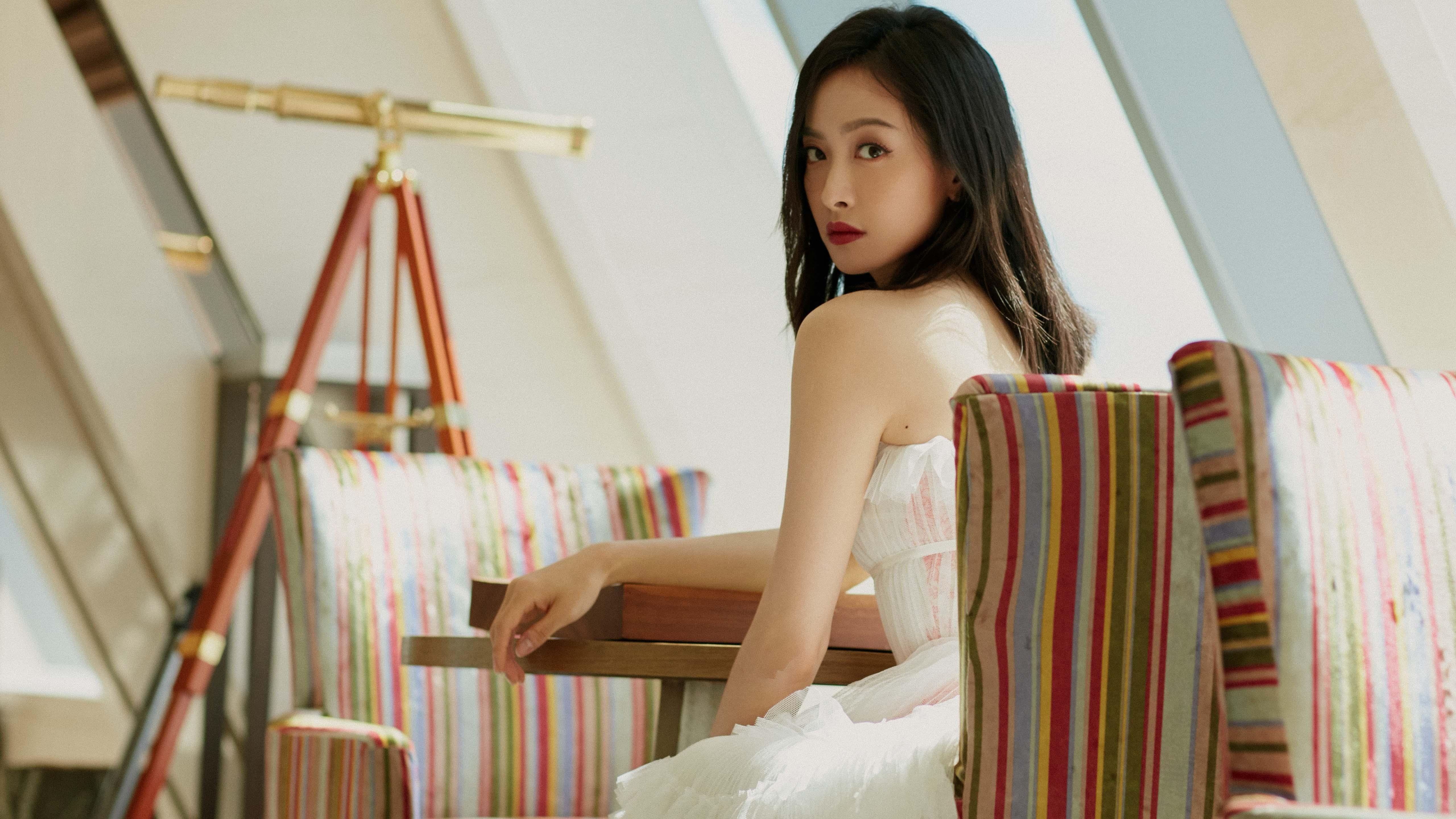 太阳队球员表现出色,展现团队实力,太阳队队员名单及薪资