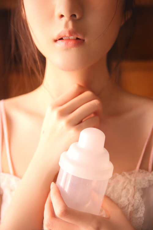 爱游戏下载-球迷通过社交平台分享观赛感受传递正能量与体育精神风貌，看球赛的感悟